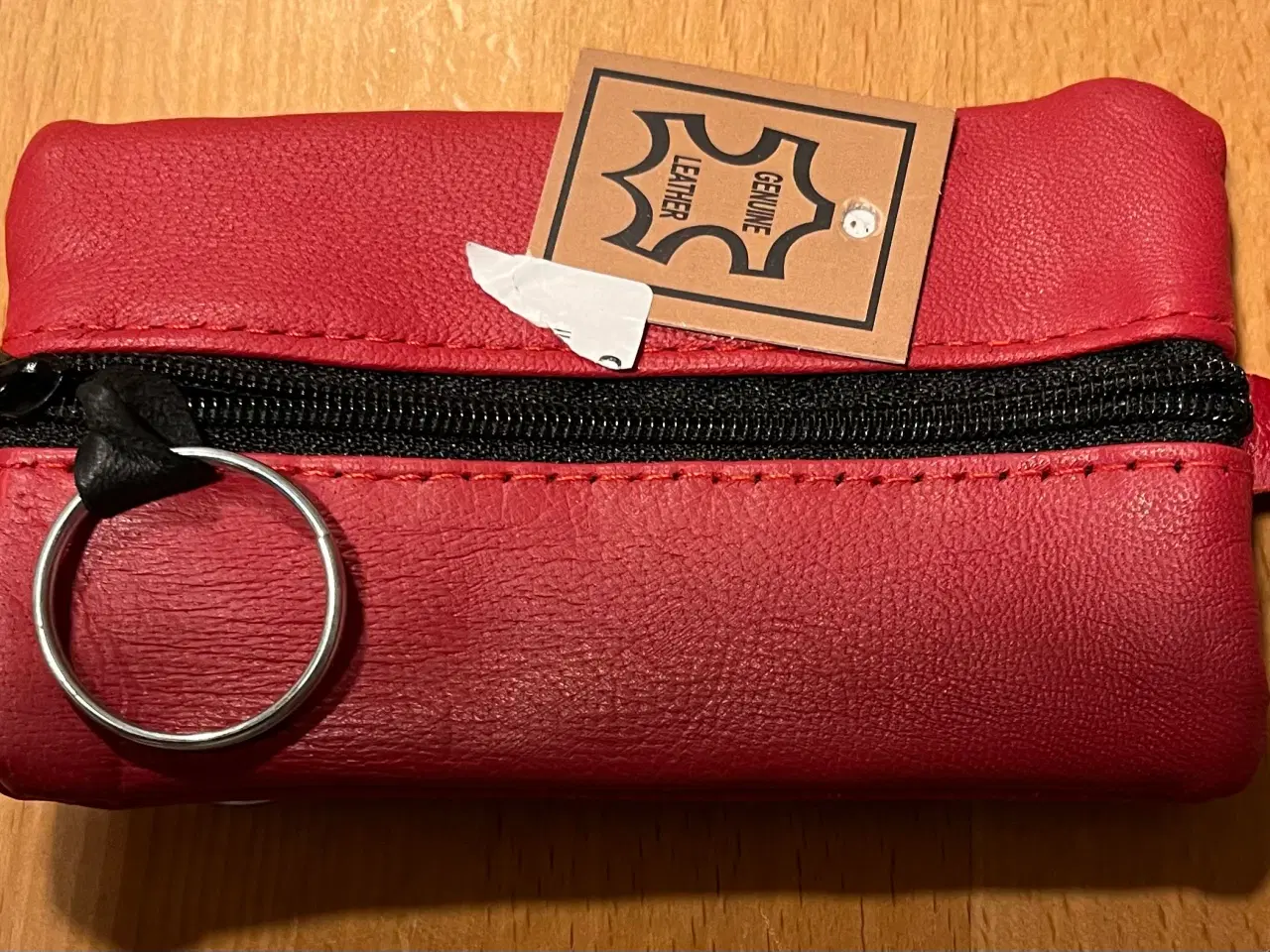 Billede 1 - Rød nøgle pung, skind
