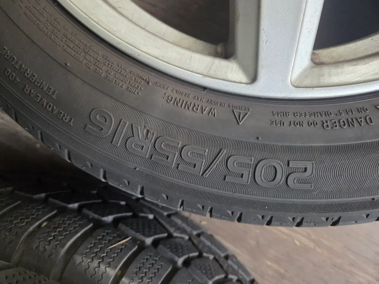 Billede 3 - citroen c4 2013 fælge.