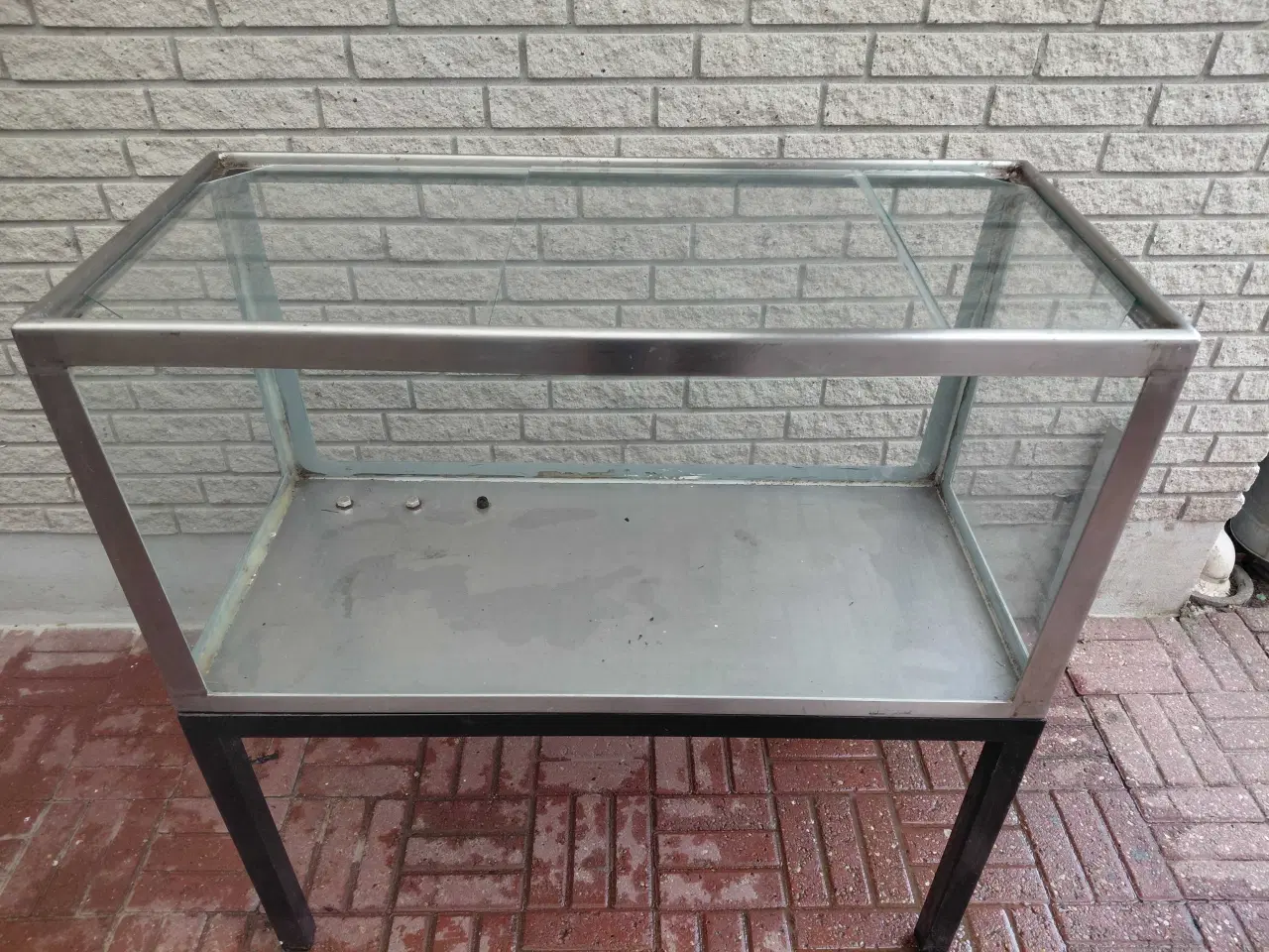 Billede 3 - Akvarier 230L