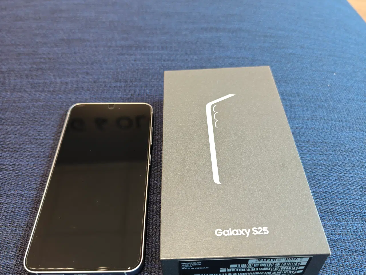 Billede 2 - Samsung s25 Iceblue 128 gb