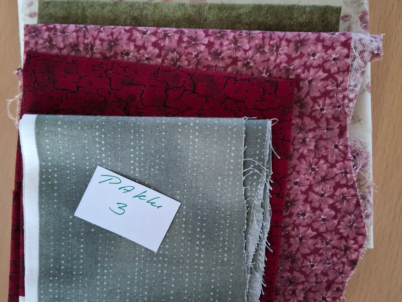 Billede 6 - patchwork restestof, 25 kr for 1 pakke