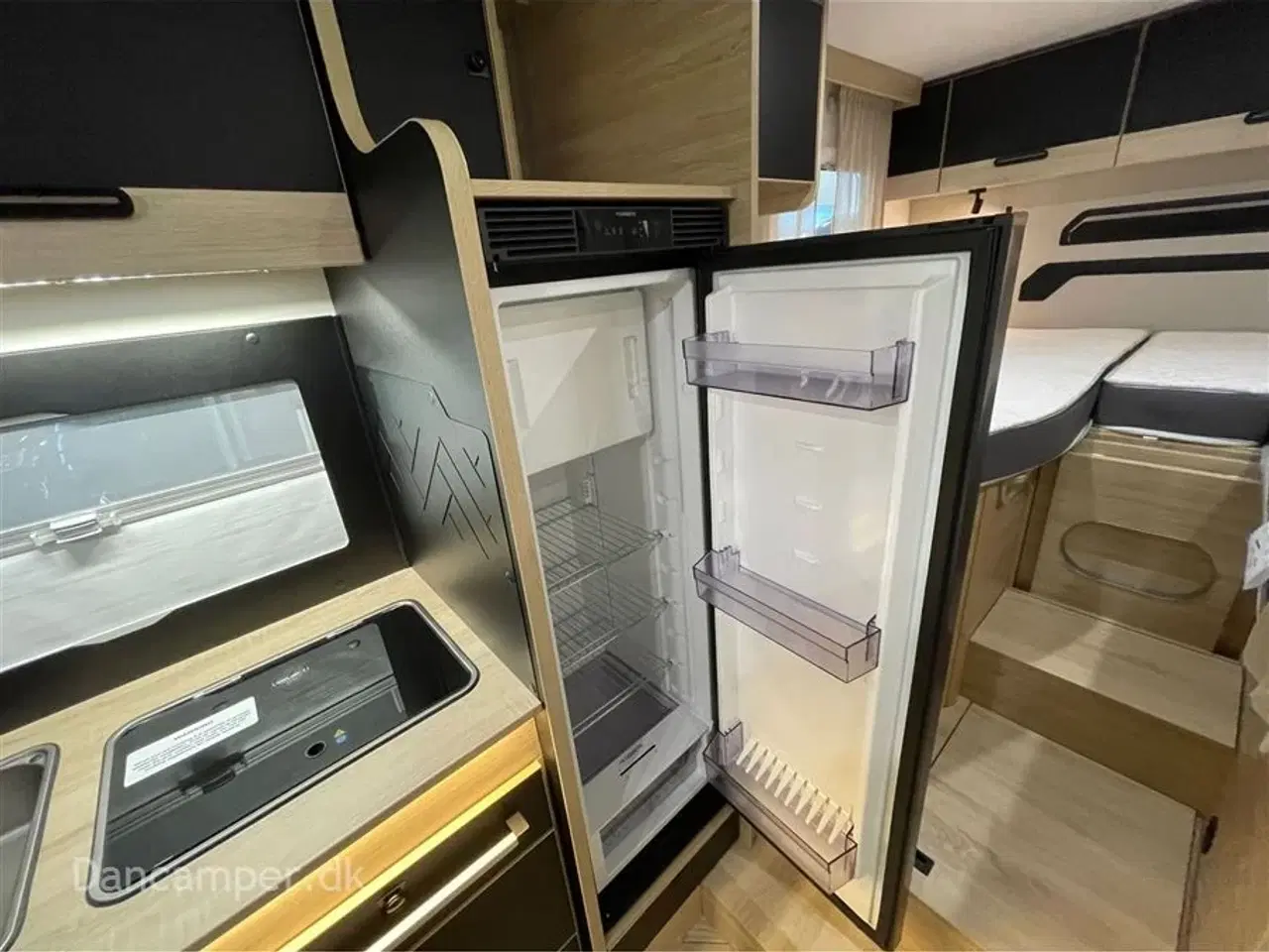 Billede 19 - 2026 - Chausson Titanium 627 Enkeltsenge + hæve-/sænkeseng, 5 selepladser, 4 sovepladser med mulighed for 5, 165Hk Aut, 8-trin aut.