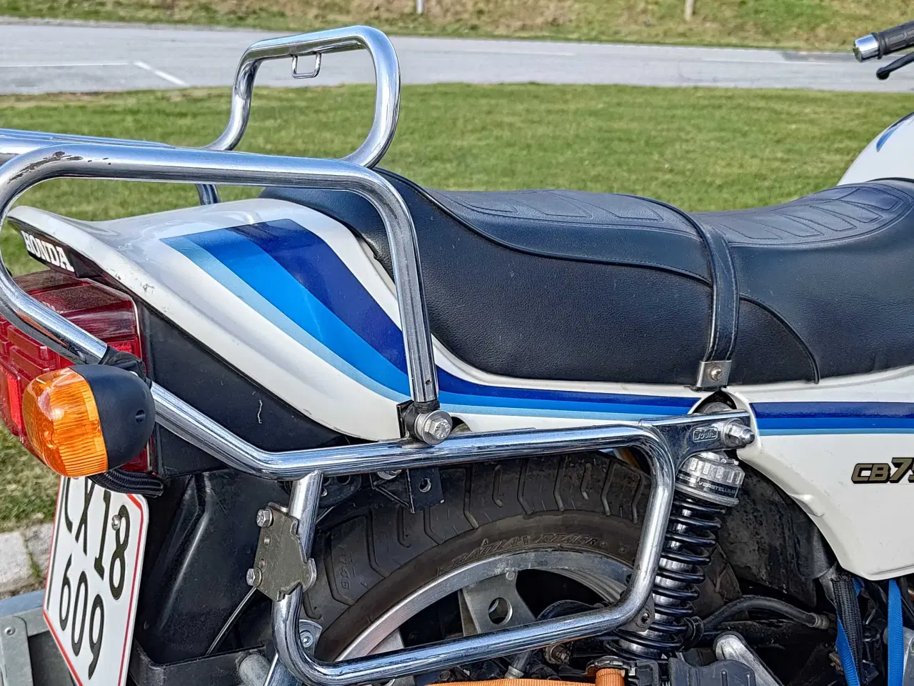 Billede 4 - Honda CB 750 /900 F28 komplet tanksæt mm