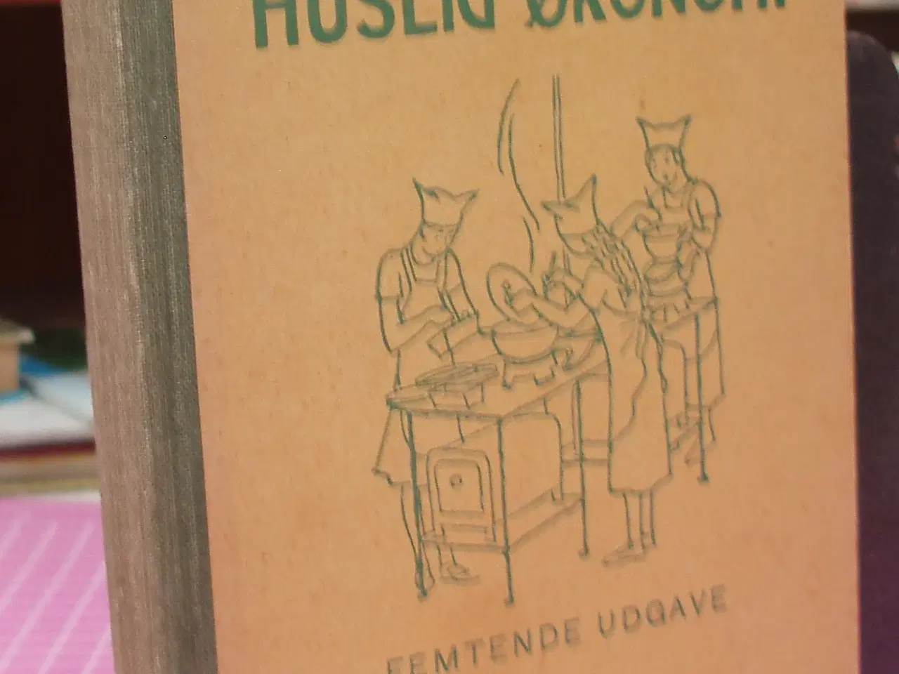 Billede 1 - Lærebog i Huslig Økonomi