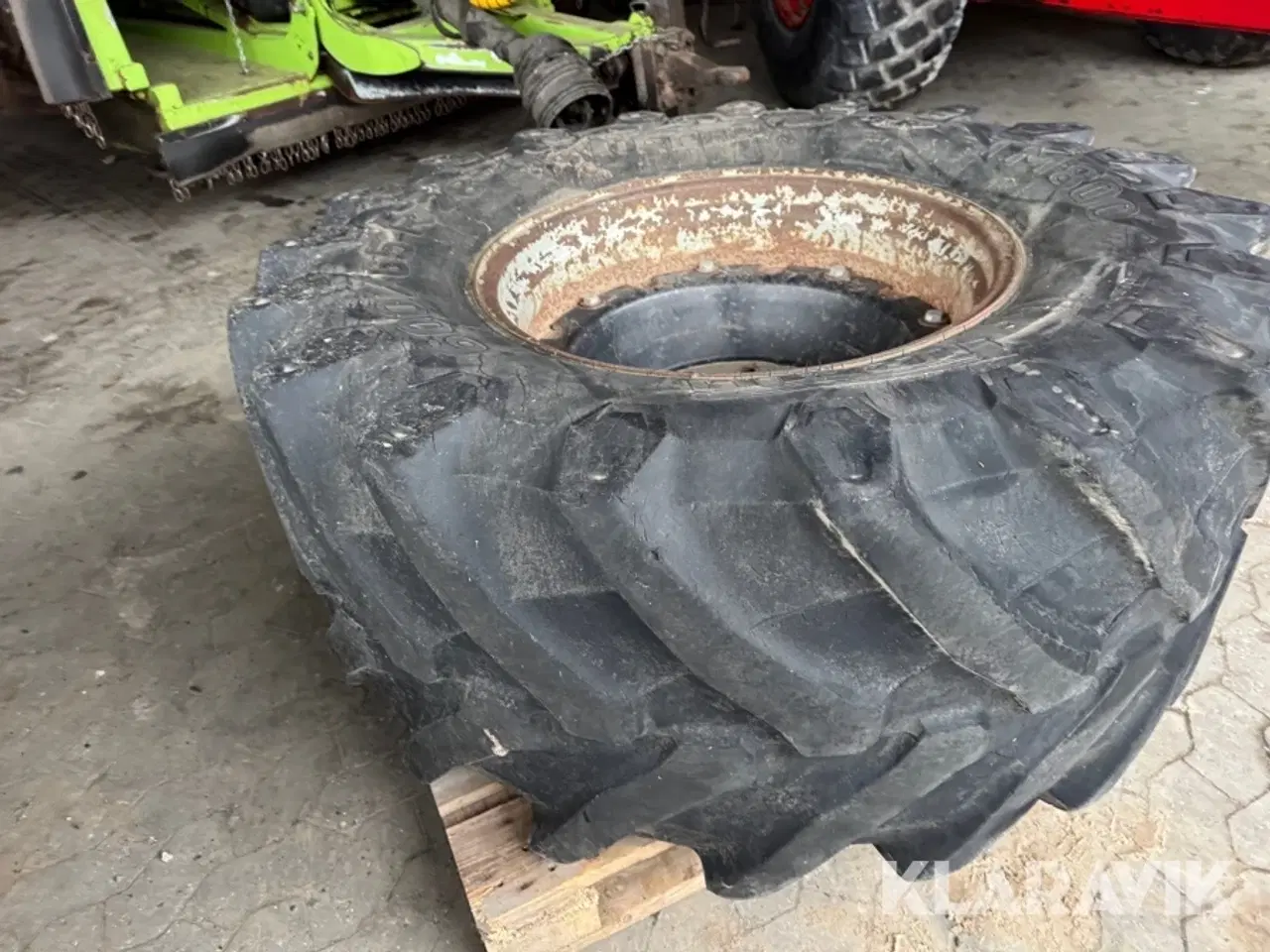 Billede 2 - Fordæk Pirelli TM 800 til Case 7220 1 styk