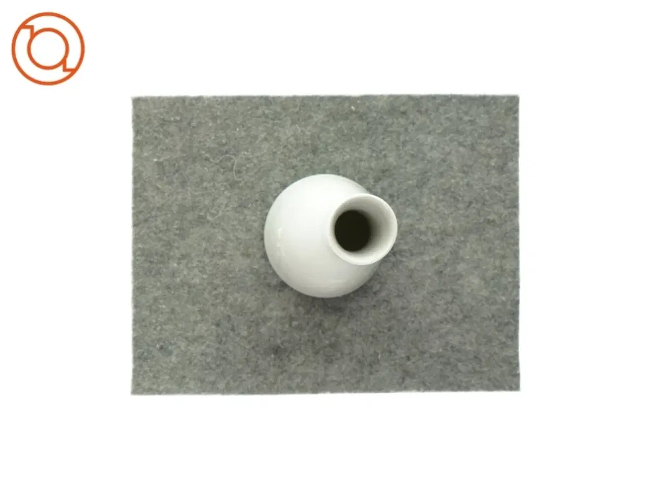 Billede 2 - Lille vase (str. 15 X 7 cm)