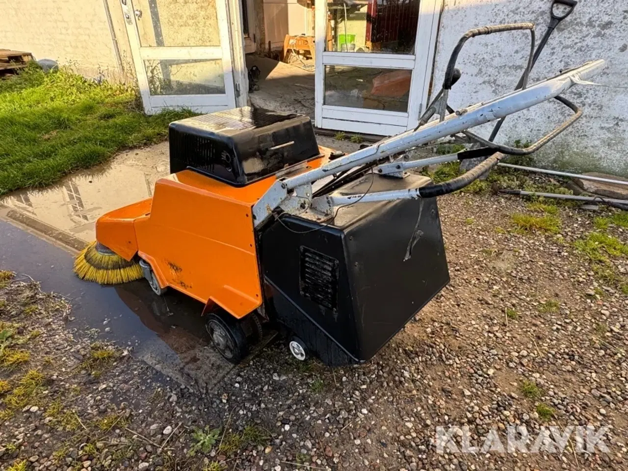 Billede 3 - Fejemaskine Duks F0-8 2000