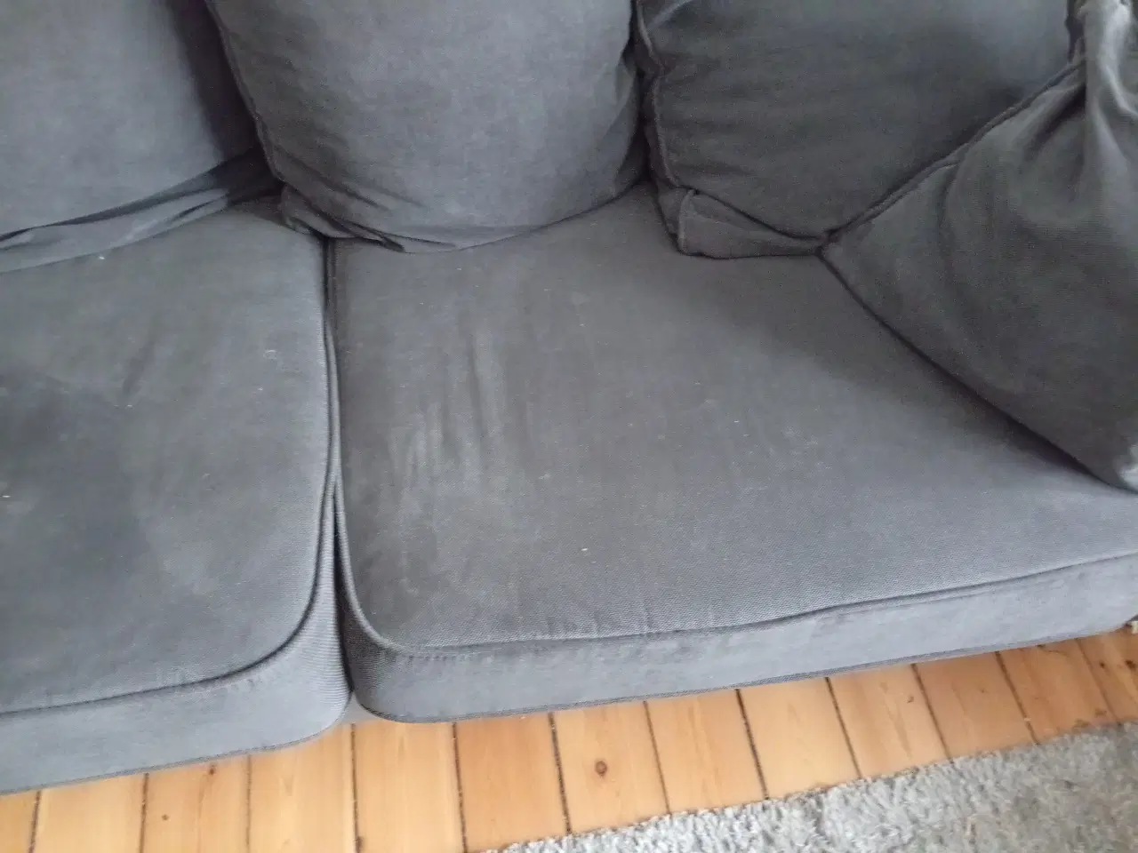 Billede 2 - Gratis sofaer i pæn stand