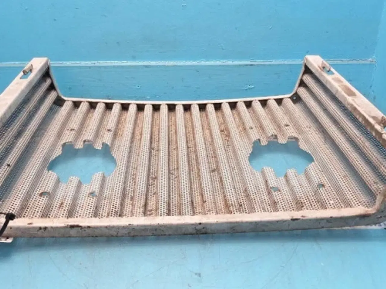 Billede 2 - Ford 6610 Gitter E1NN8200AA98M