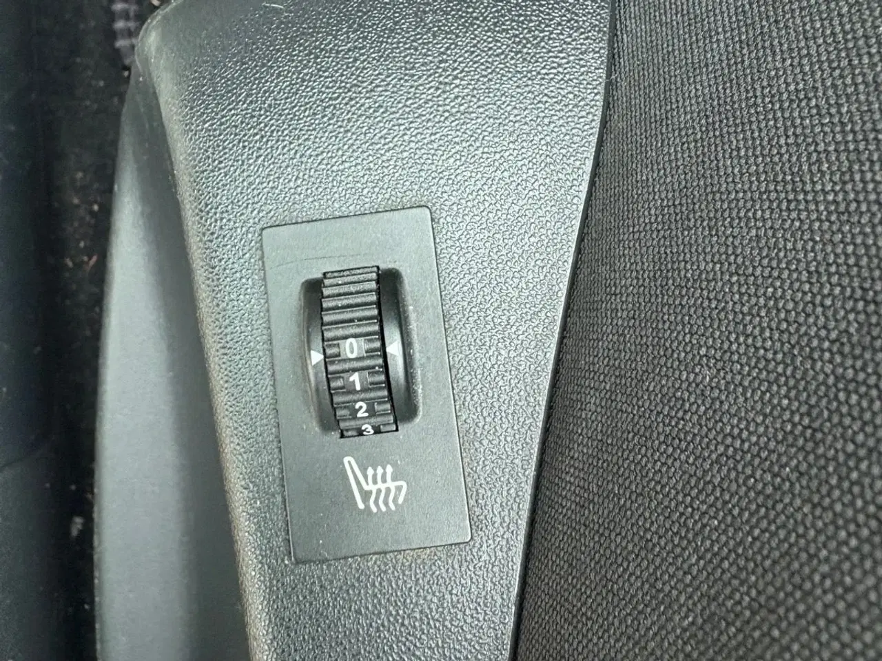 Billede 14 - Peugeot 208 1,6 e-HDi 92 Allure