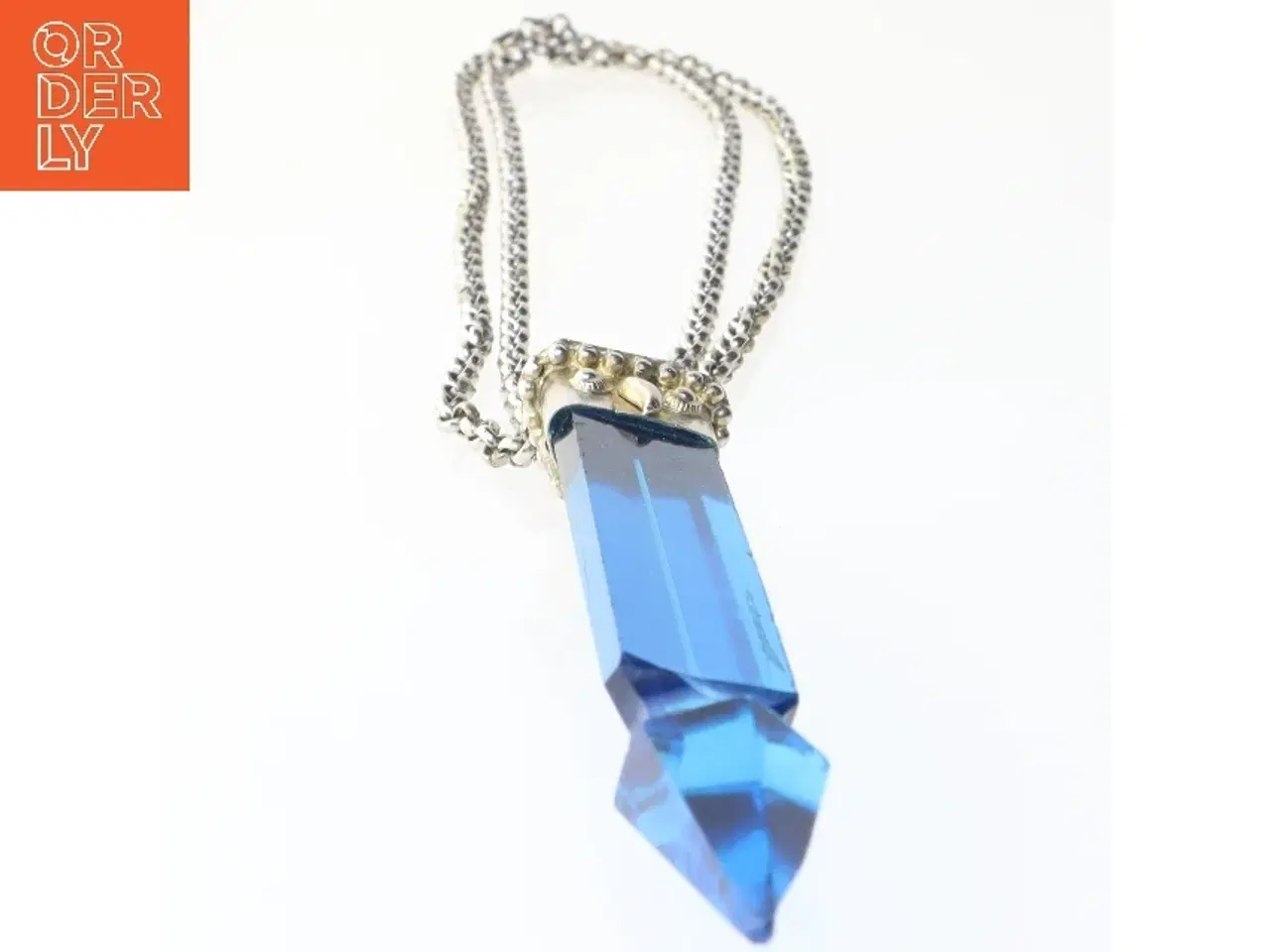 Billede 2 - Kæde med blå vedhæng (str. 74 cm)