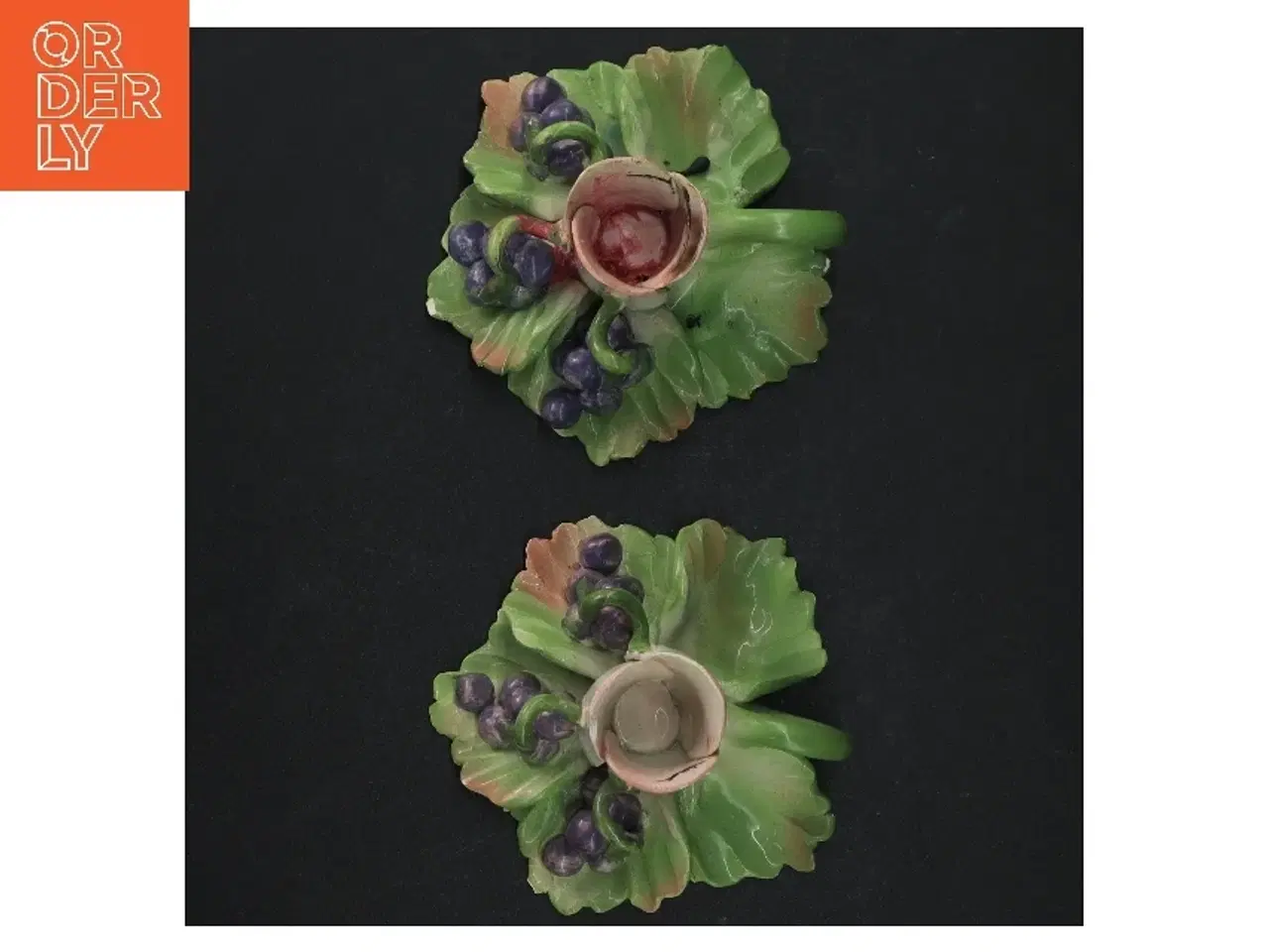 Billede 4 - Keramik lysestager med bladdesign (str. Ø. 11,5 cm. h. 6 cm)