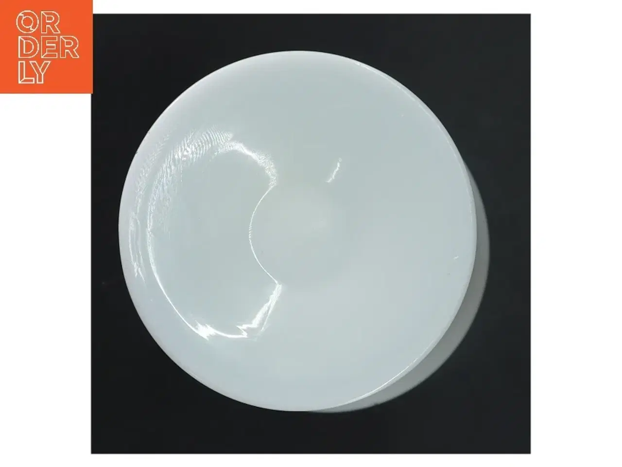 Billede 3 - Elegant hvid vase (str. Ø 10,5 cm længde 18 cm)