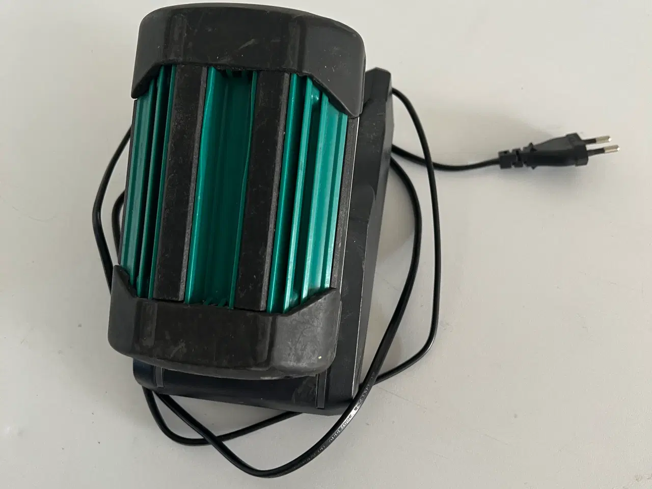 Billede 2 - Bosch 36Volt batteri 4,0 Ah inkl. lader