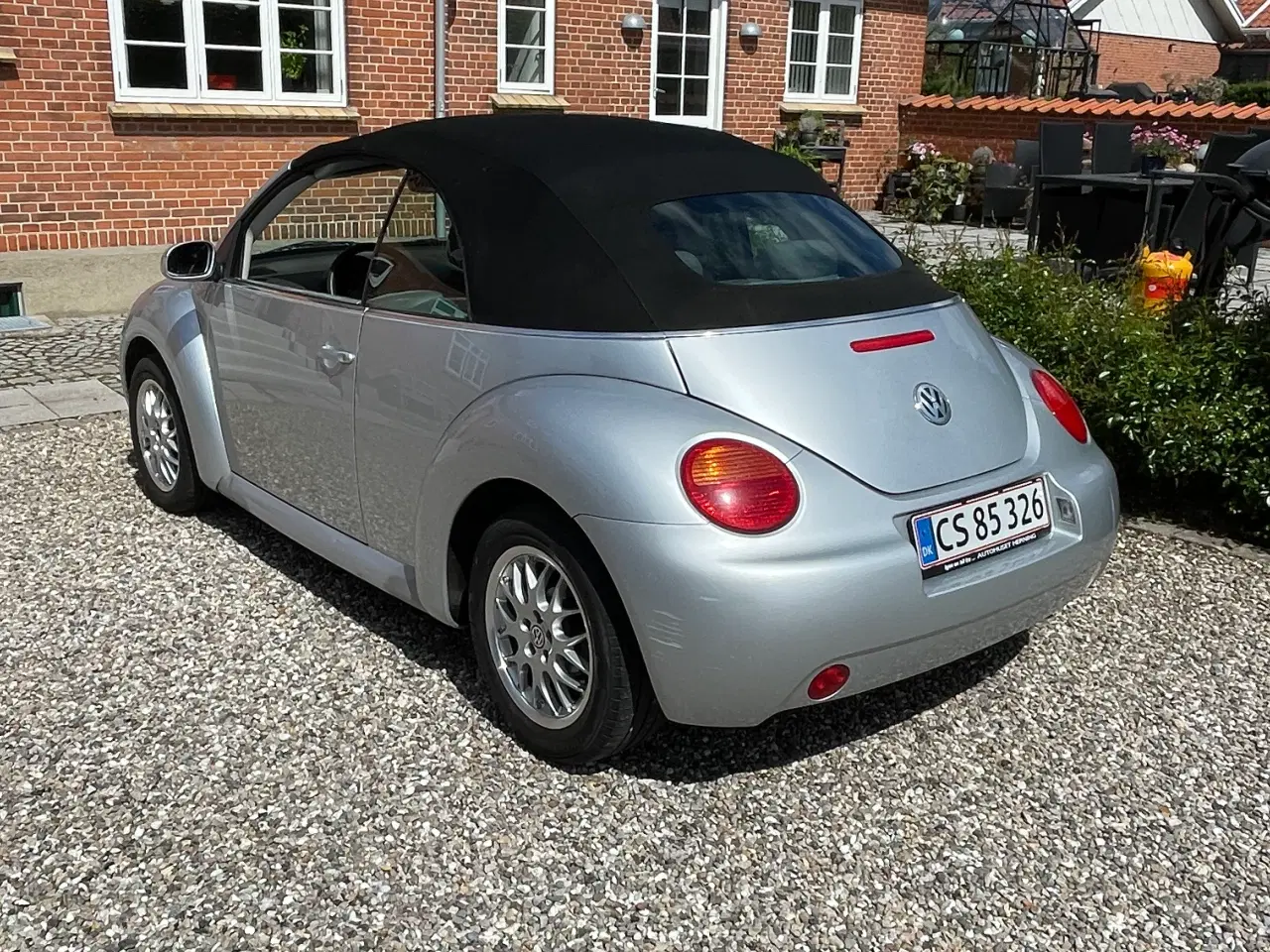 Billede 4 - VW Beetle Cabrio Årg 2005 Benzin 