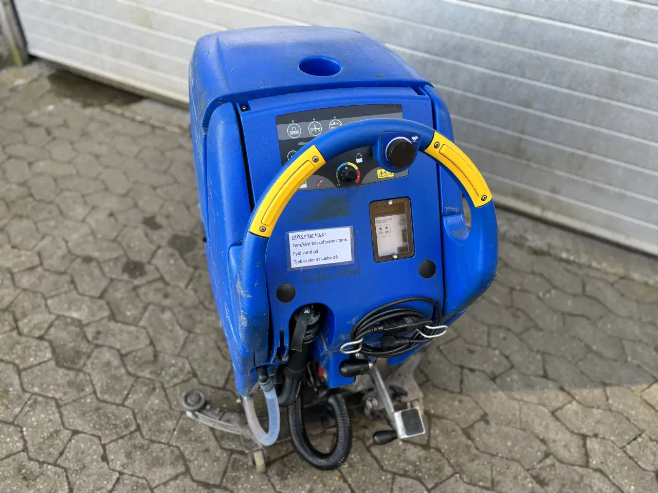 Billede 2 - Gulvvasker Nilfisk Scrubtec 553 BL Combi