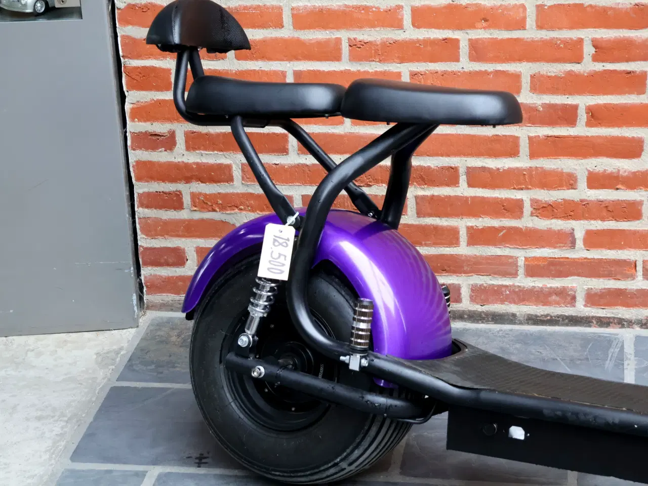 Billede 8 - El-scooter m/skivebremser for og bag, styrthjelm