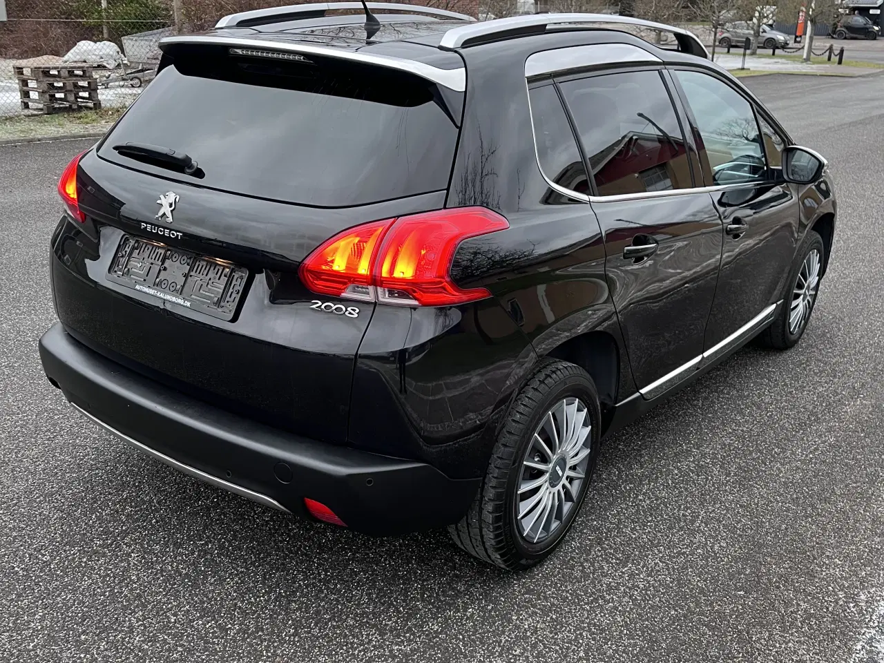 Billede 3 - 🚗 Peugeot 2008 Allure – Ny Syn & Ny serviceret