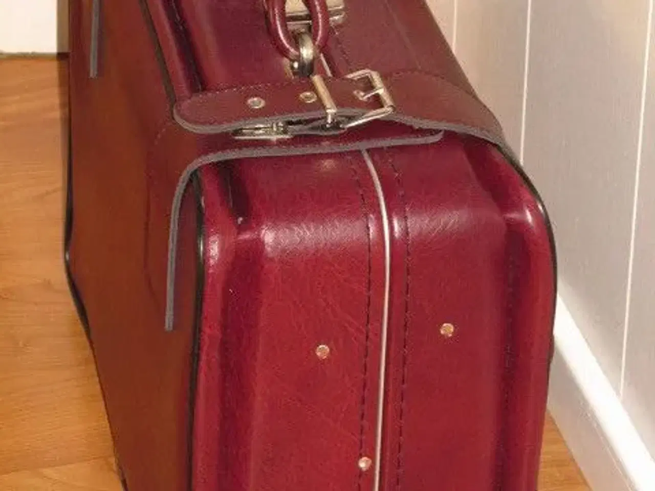 Billede 1 - Fed fin gammel Cavalet retro kuffert