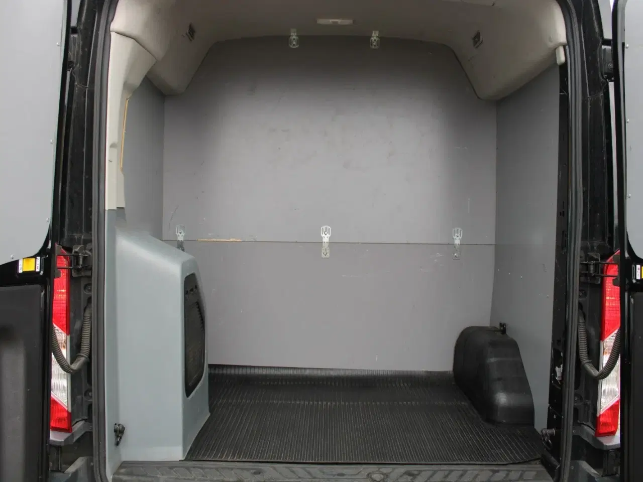 Billede 13 - Ford Transit 350 L3 Kombi 2,0 TDCi 130 Trend aut. H2 FWD