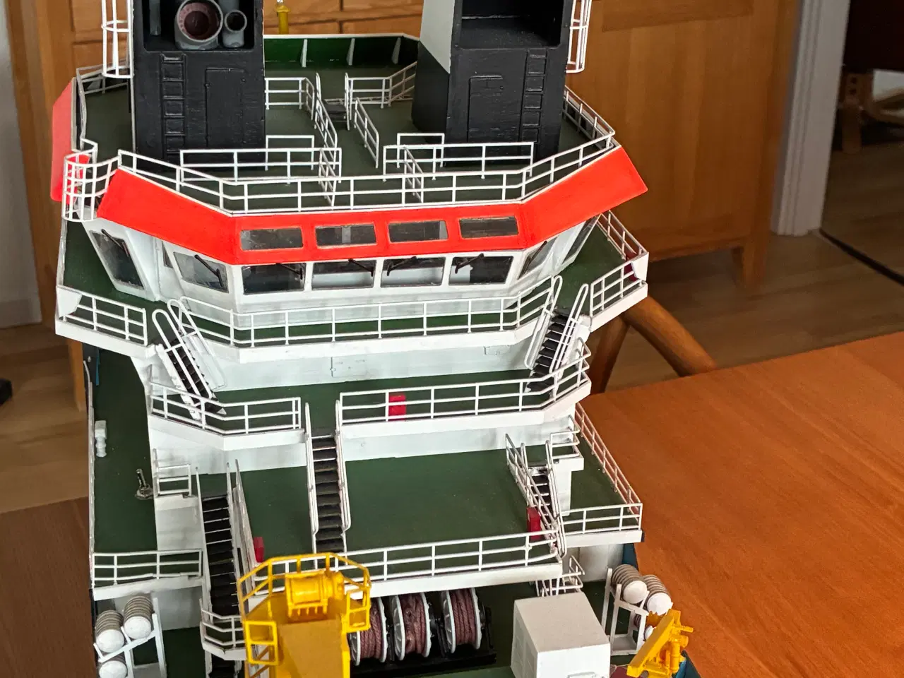 Billede 3 - Slæbebåd til fjernstyring