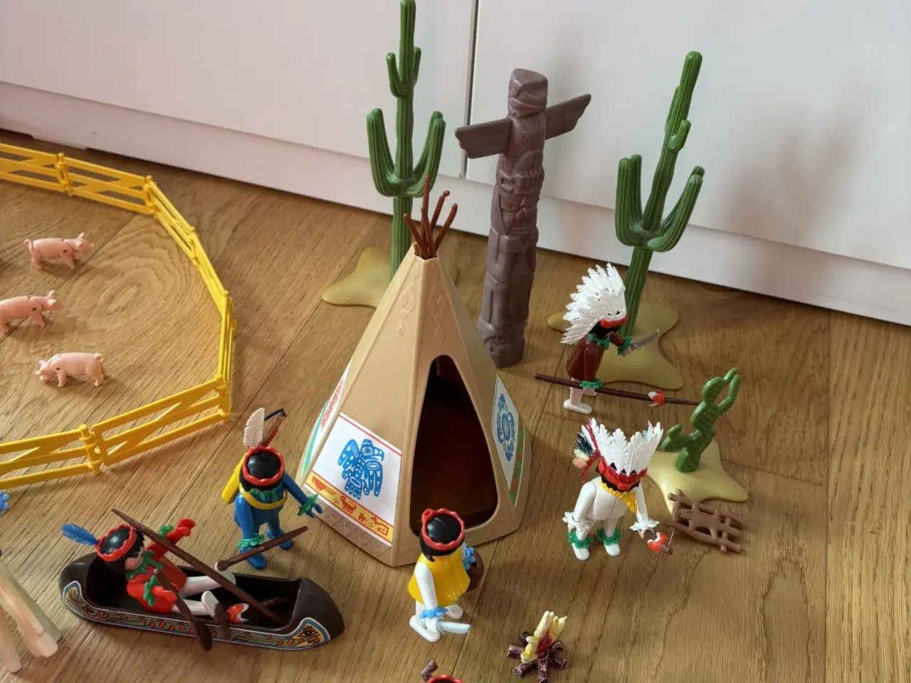 Billede 15 - Playmobil Cowboy og indianer. 