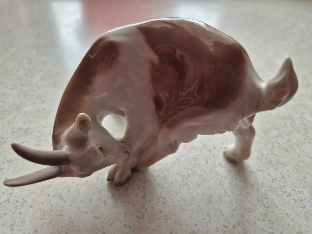 Billede 1 - Slikkende ged 