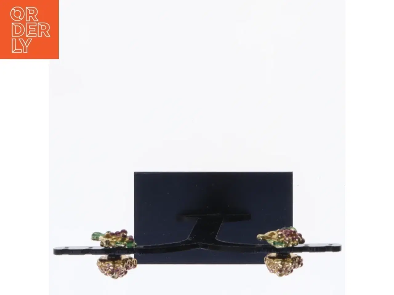 Billede 3 - Vindrueklase øreringe (str. 3 x 1 cm)