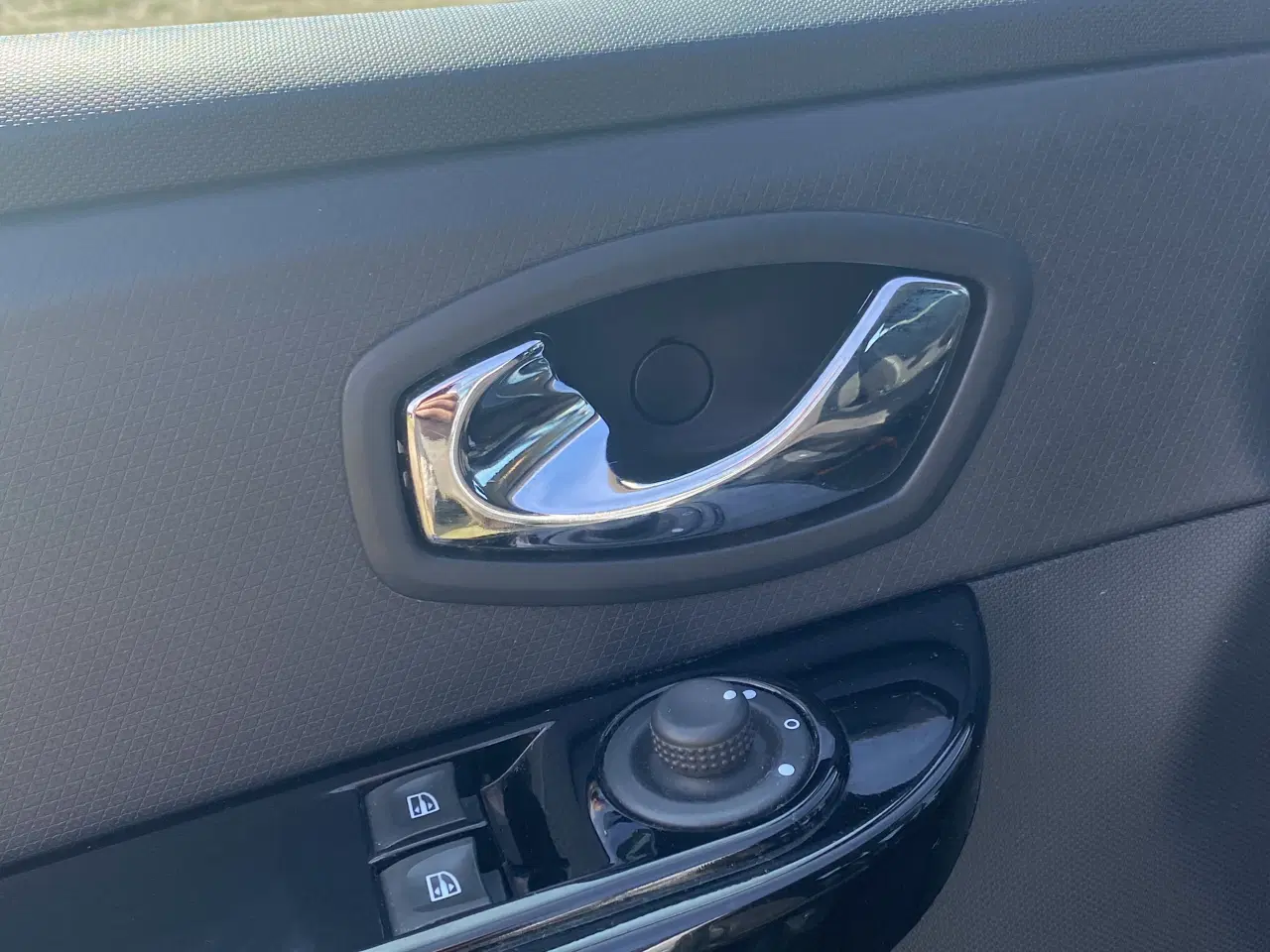 Billede 12 - Pendler bil - god starter bil