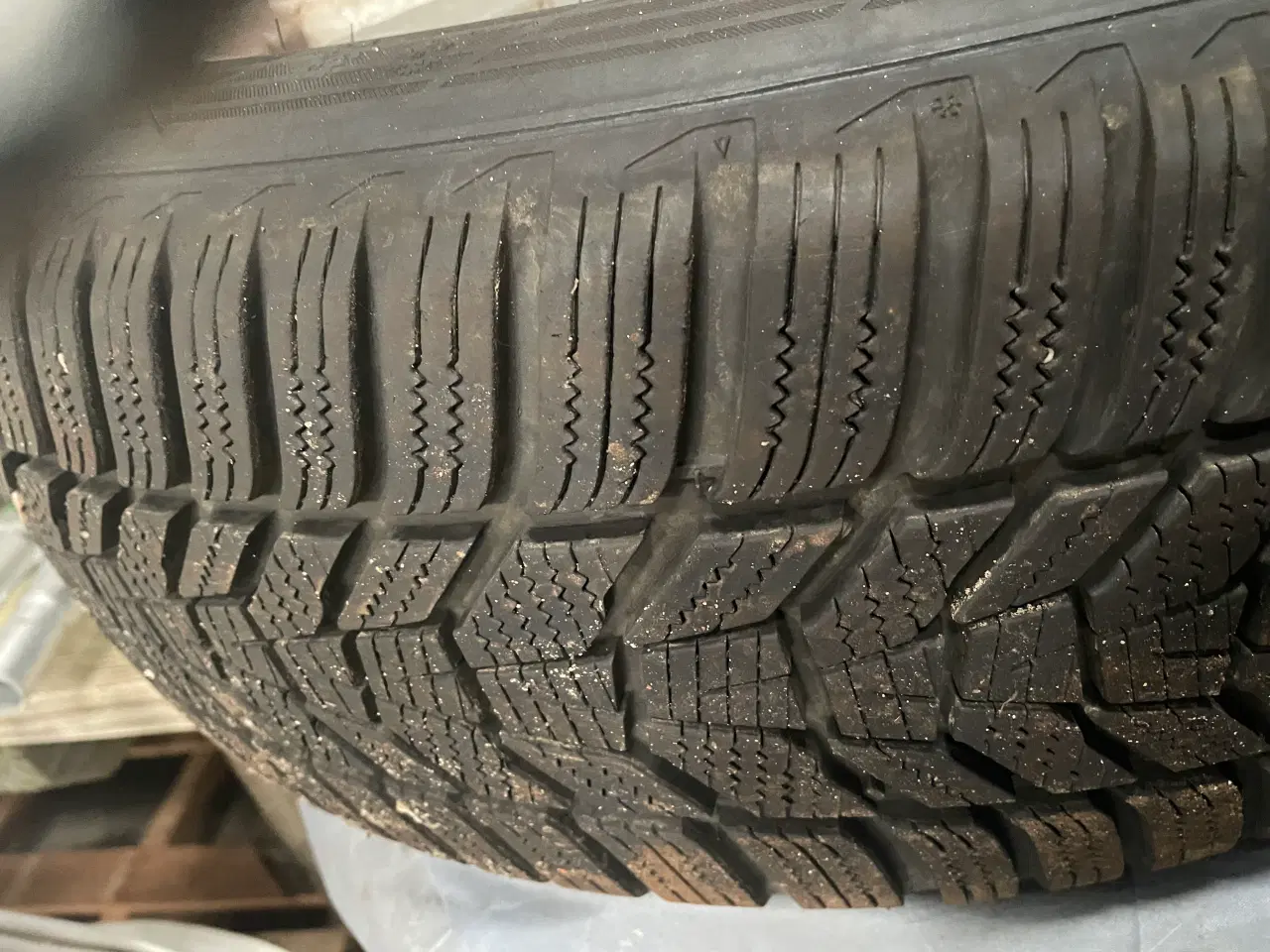Billede 3 - Vinter dæk Nissan Qashgai 215-60.  17