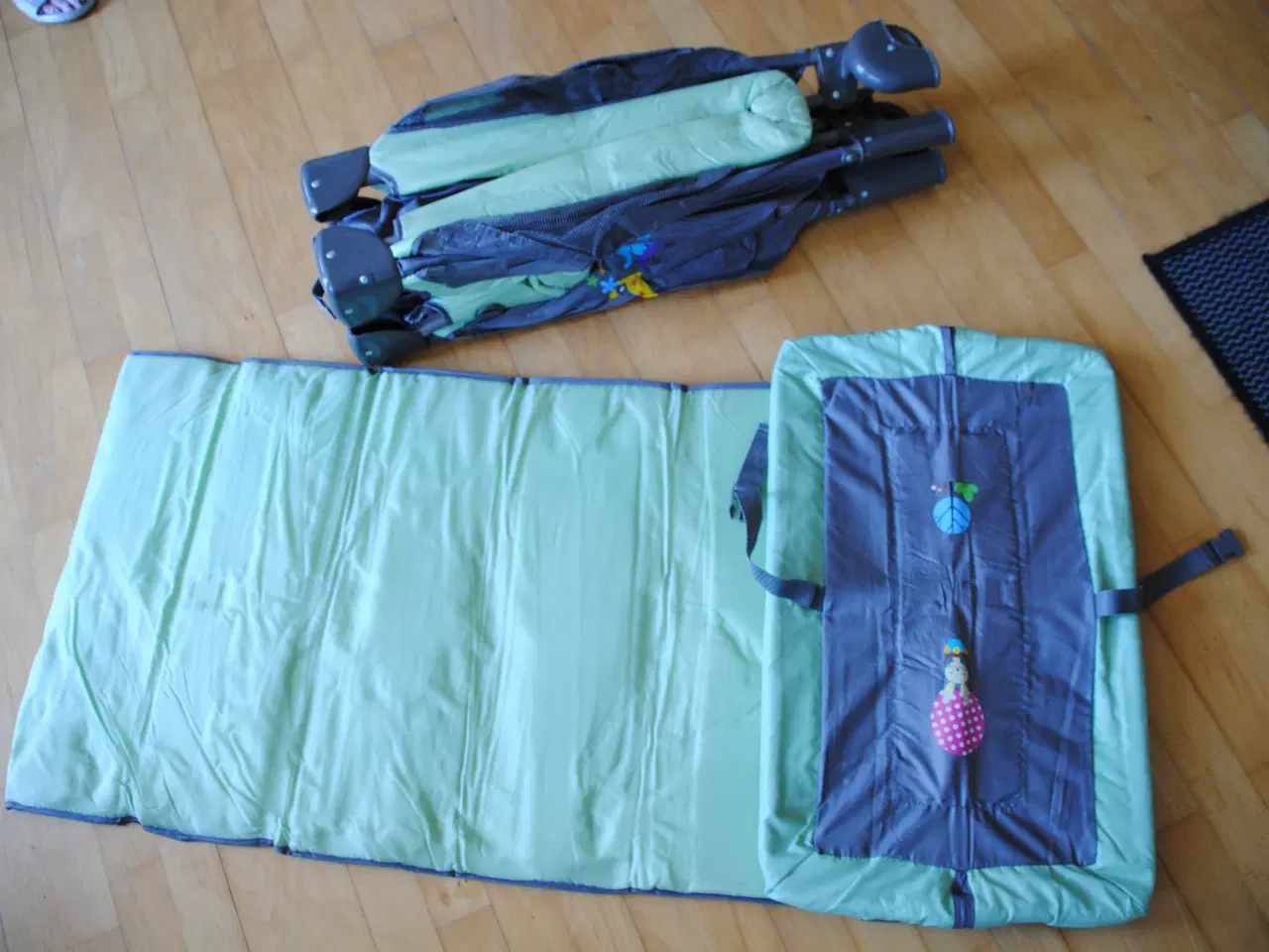 Billede 2 - Weekendseng / rejseseng