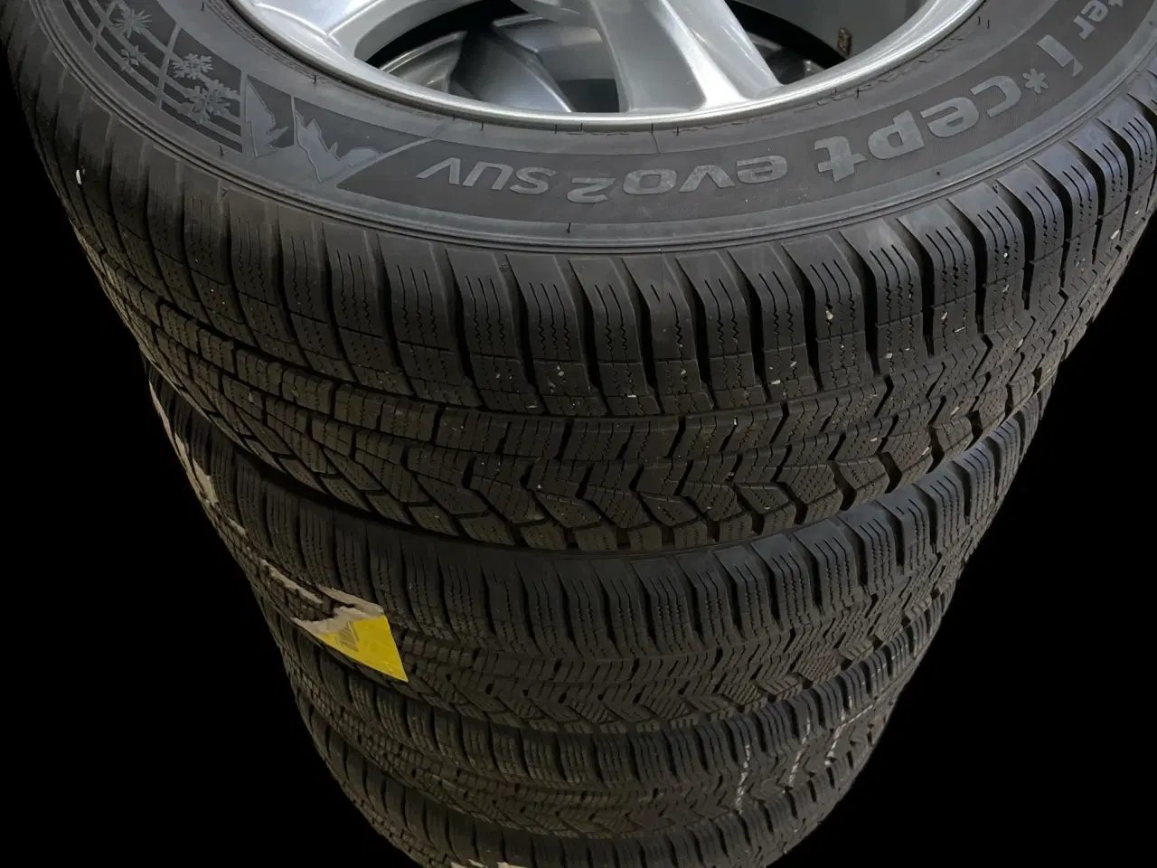 Billede 2 - 17 Volvo XC40 235/60r17 Ref.114 vinter