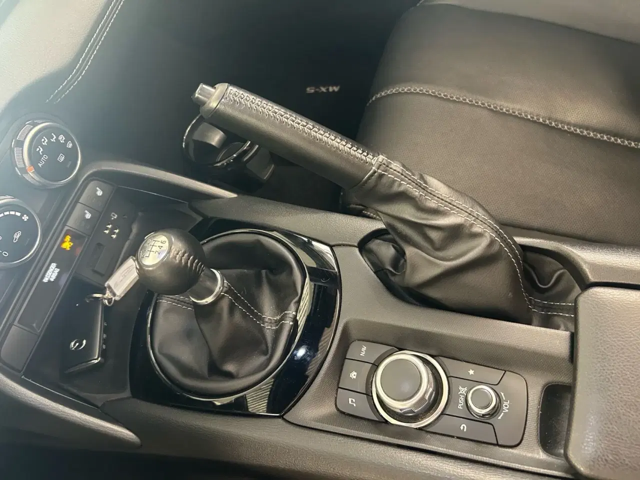 Billede 19 - Mazda MX-5 1,5 Skyactiv-G Sky m. Edition-pakke 132HK Cabr. 6g