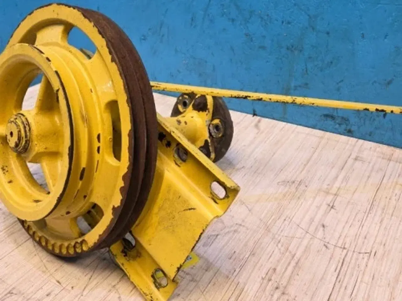 Billede 10 - New Holland TF44 Remskive 80916990