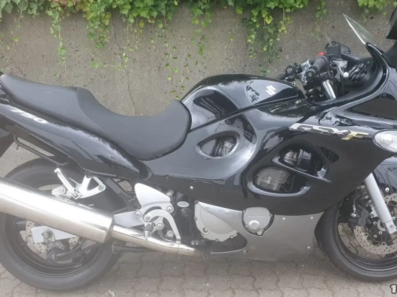 Billede 1 - Suzuki GSX 750 F