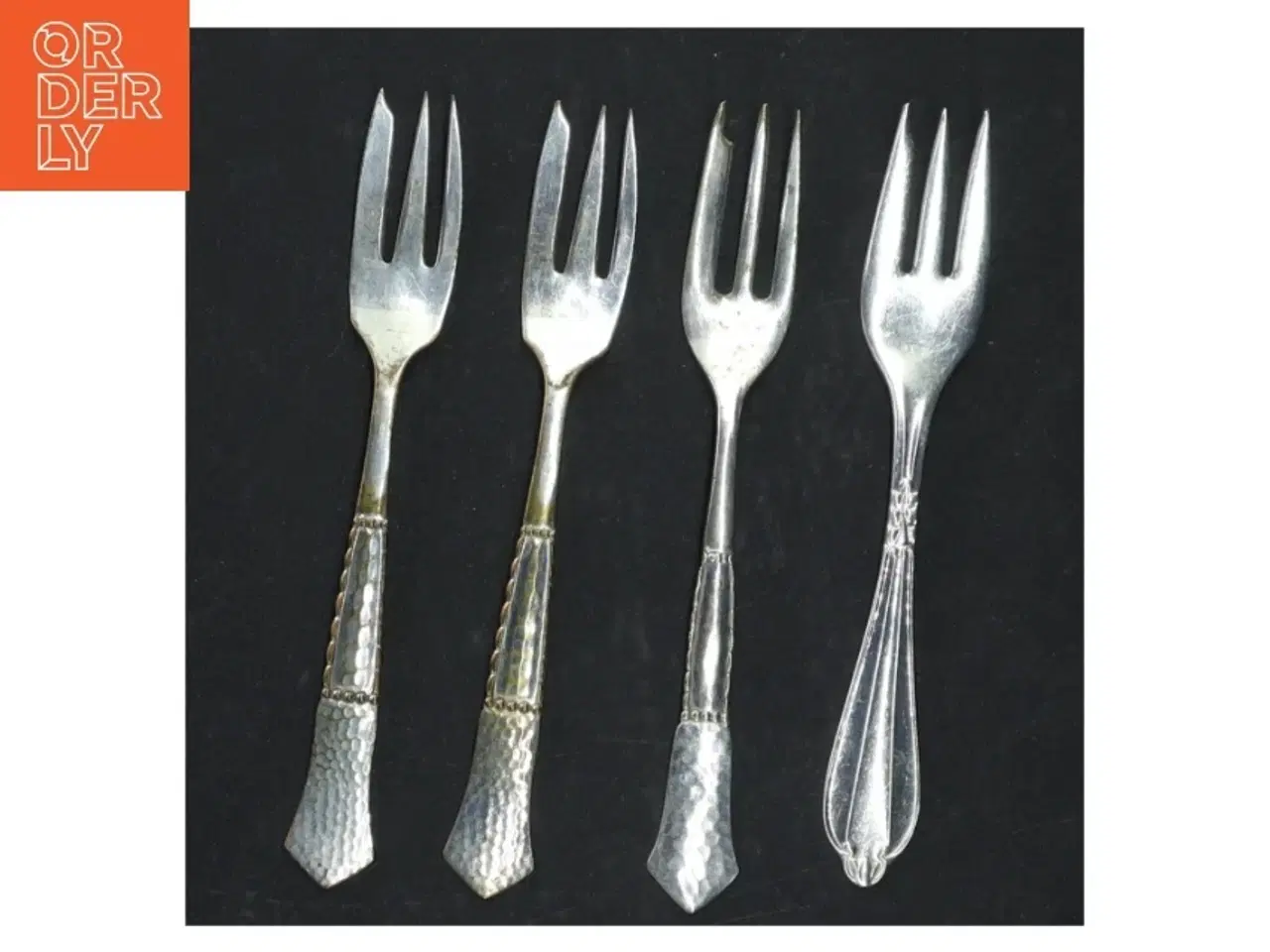 Billede 1 - 4 kagegafler, 2-tårnet sølvplet(str. 14 cm)