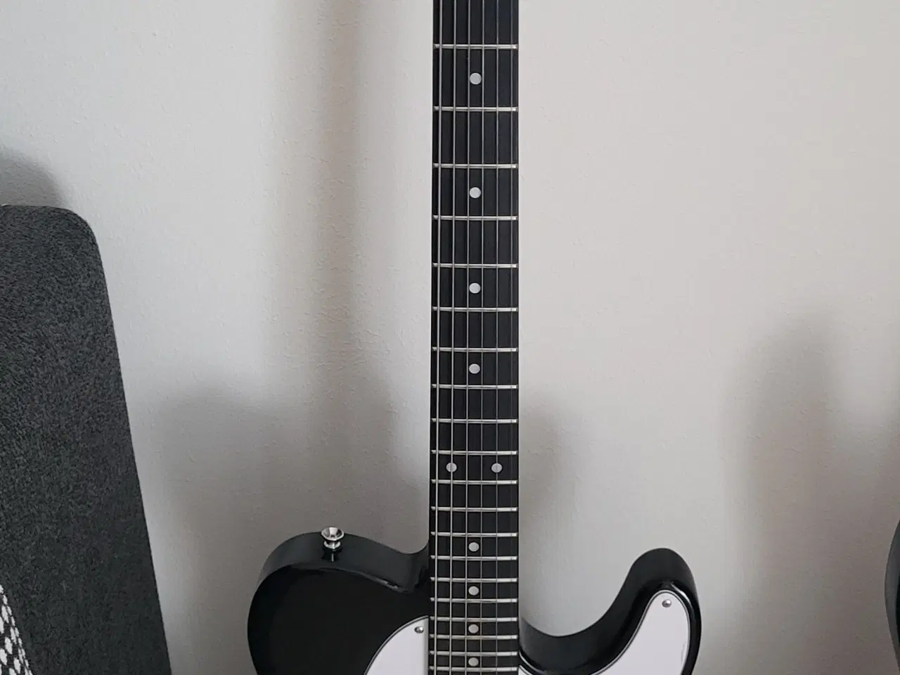 Billede 1 - Harley Benton TE-20 BK+Nux Mighty Plug Pro
