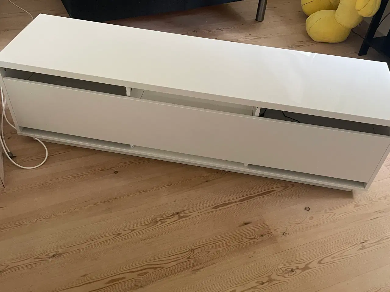 Billede 2 - Ikea TV-bord