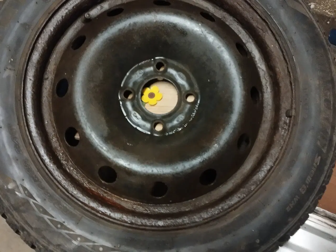 Billede 3 - Vinterhjul på stålfælge 