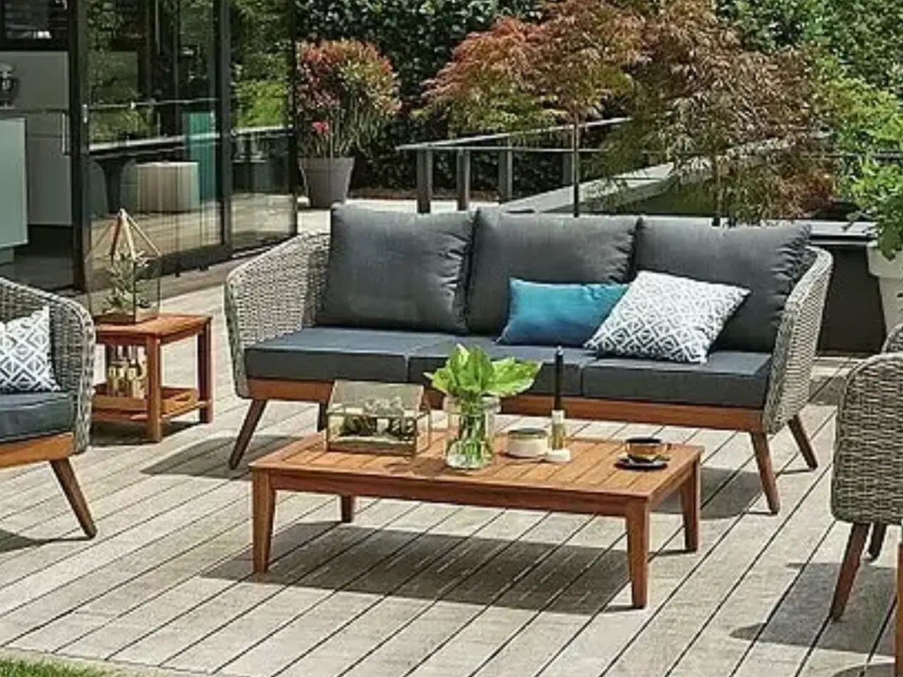 Billede 1 - Havemøbelsæt. Akacietræ, aluminium, polyrattan.