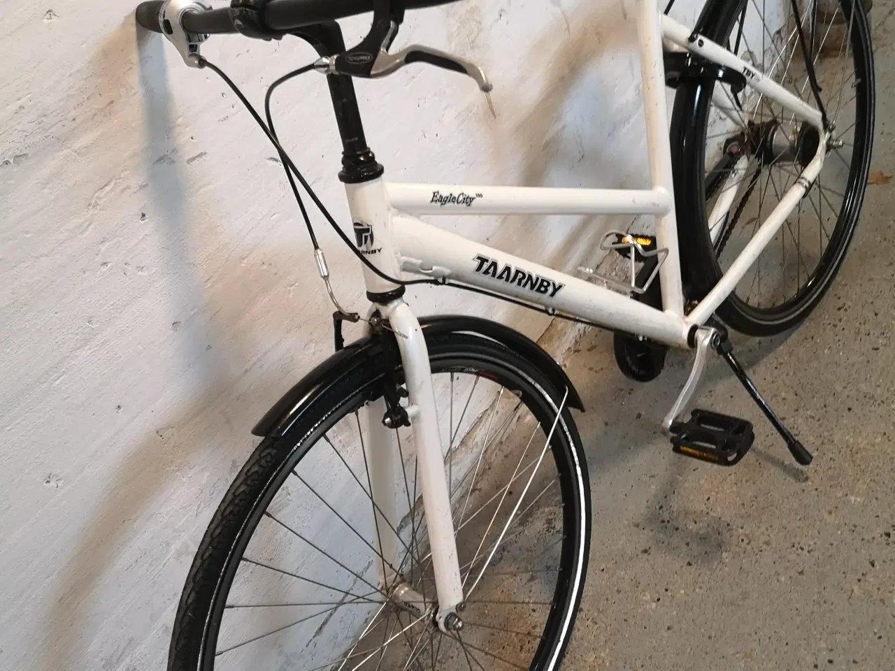 Billede 2 - TAARNBY 28"  54cm