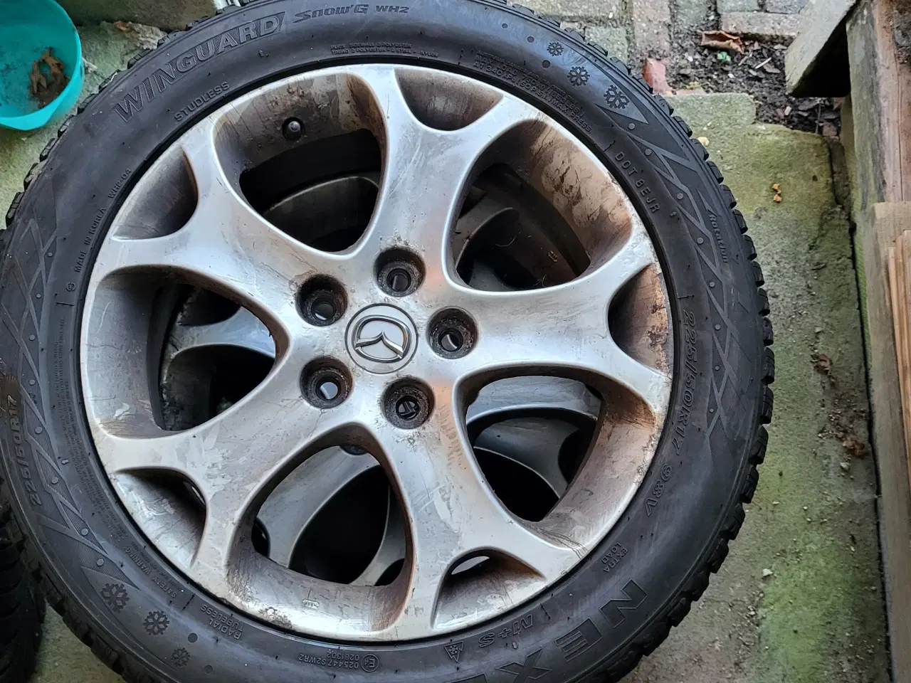 Billede 1 - Mazda alufælge med Nexen Vinterdæk