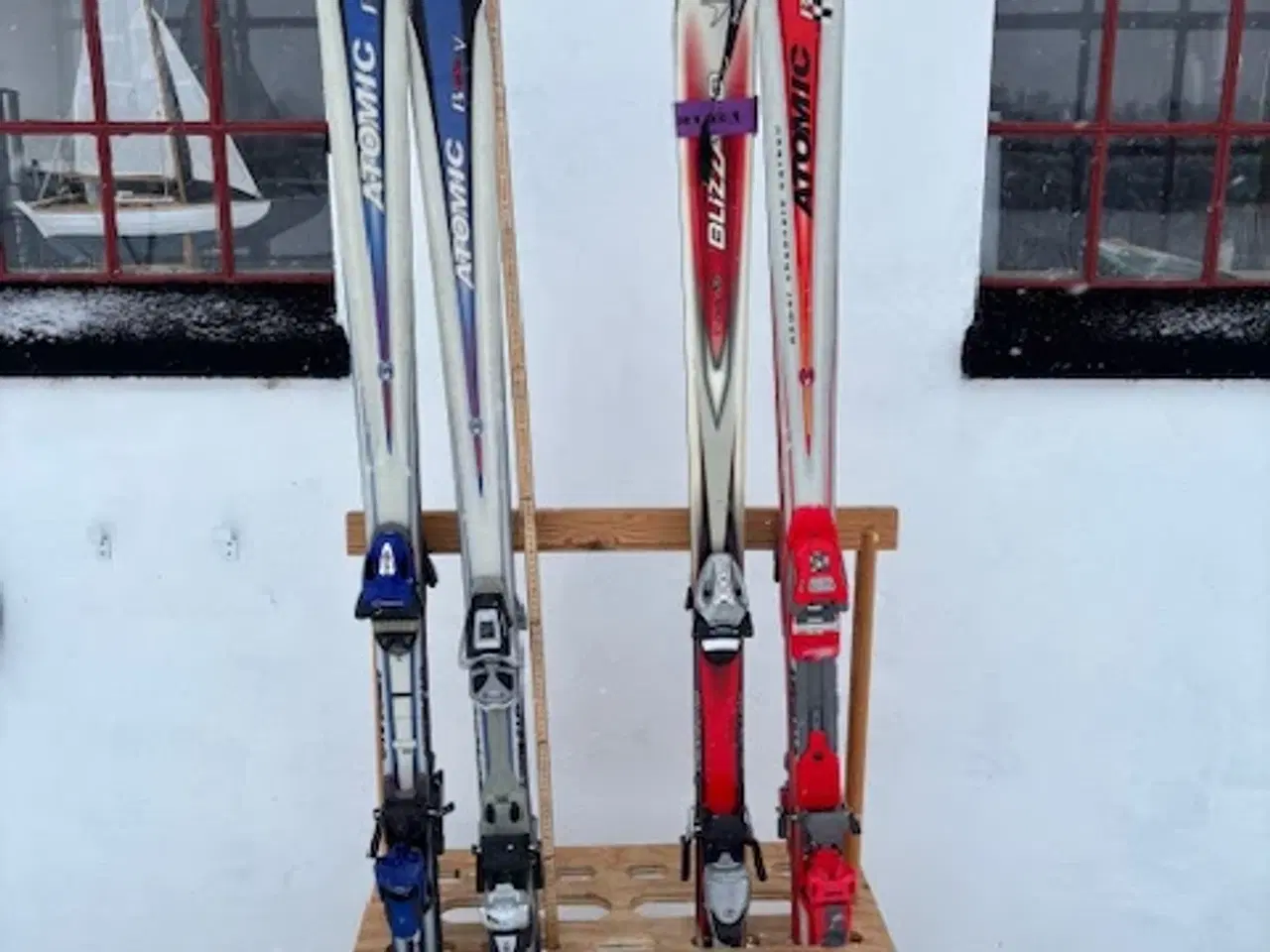 Billede 1 - Atomic og Blizzard ski 