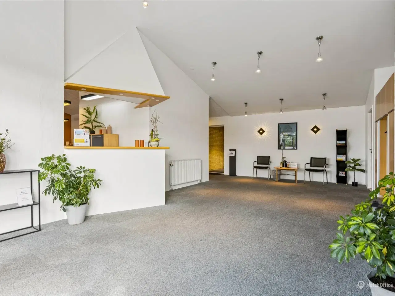 Billede 3 - Velbeliggende og lyst klinik-/behandlerlokale i Bording ErhvervsPark