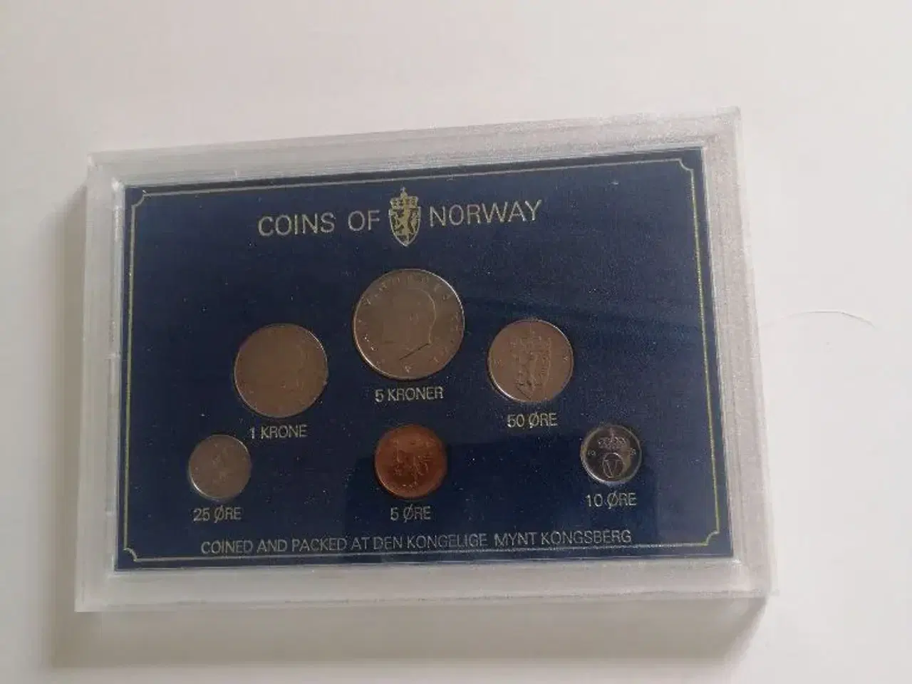 Billede 1 - Norge møntsæt kom med et bud.