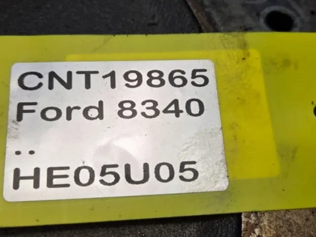 Billede 15 - Ford 8340 Lejedæksel F0NN7Z455A