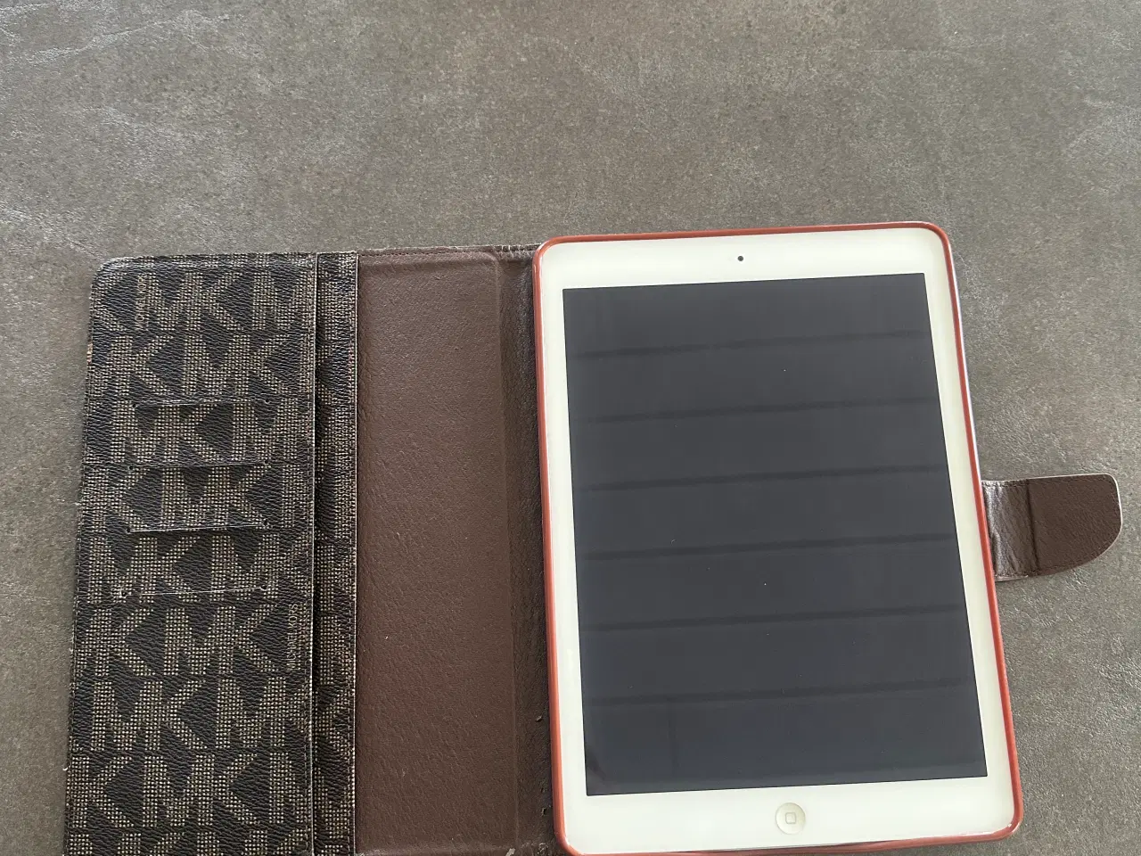 Billede 1 - Ipad Air 16 GB Incl. cover