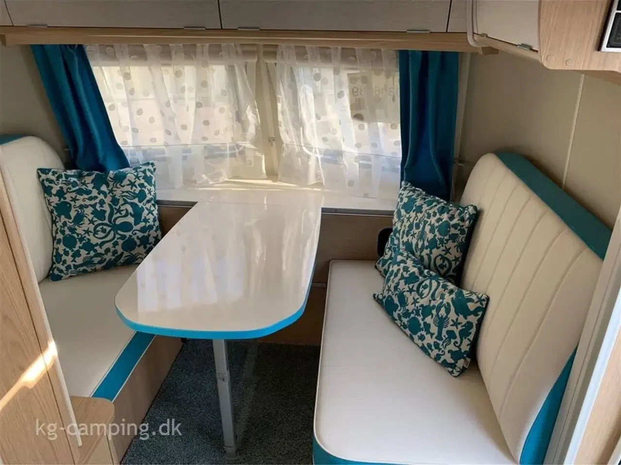 Billede 5 - 2022 - Eriba Touring Troll 530 Ocean Drive   EFTERÅRSTILBUD nu nedsat med kr. 42.100,- | Lækker Retro rejsevogn i topkvalitet.