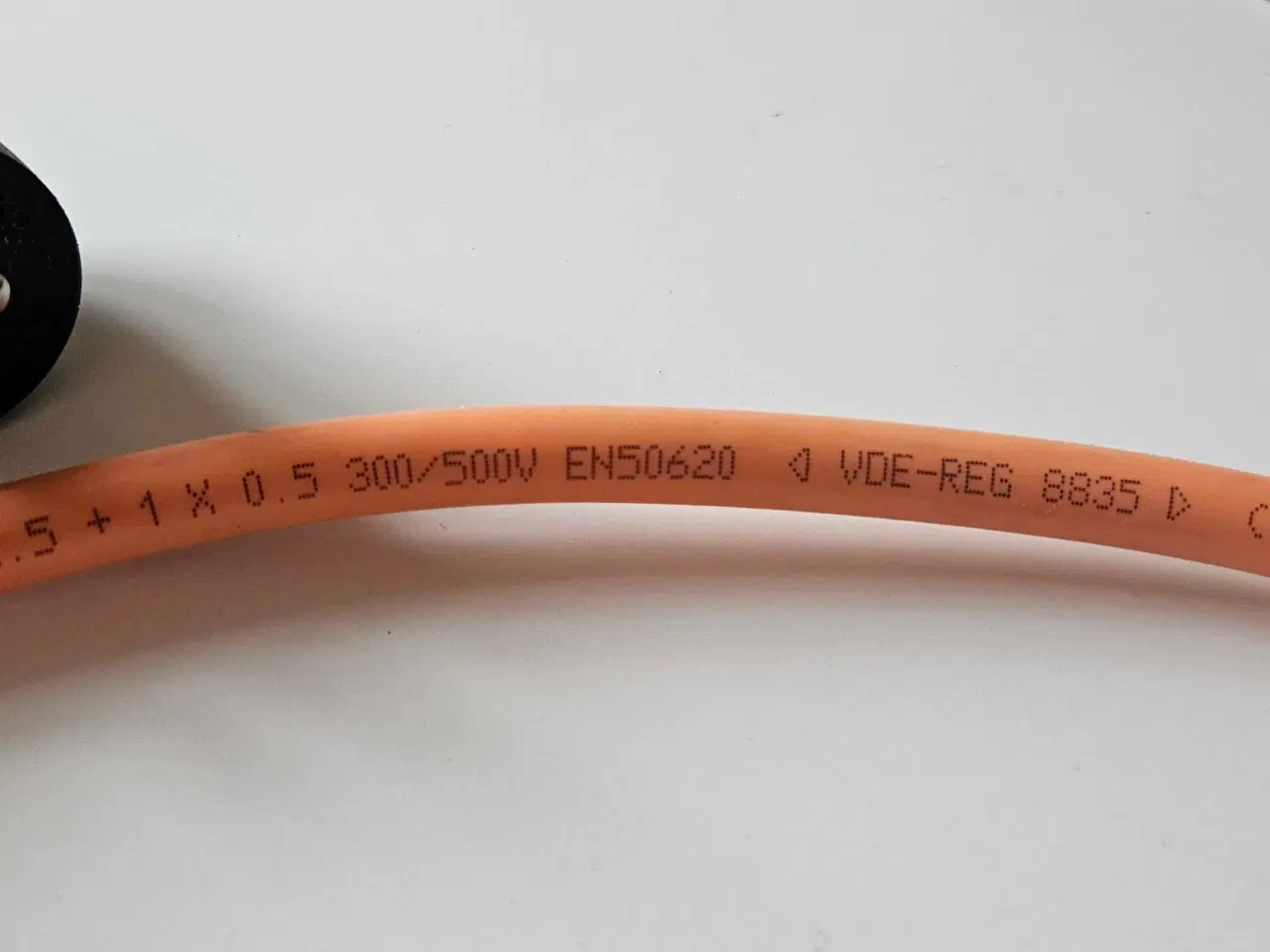 Billede 5 - Mormor lader til evt. Plugin model