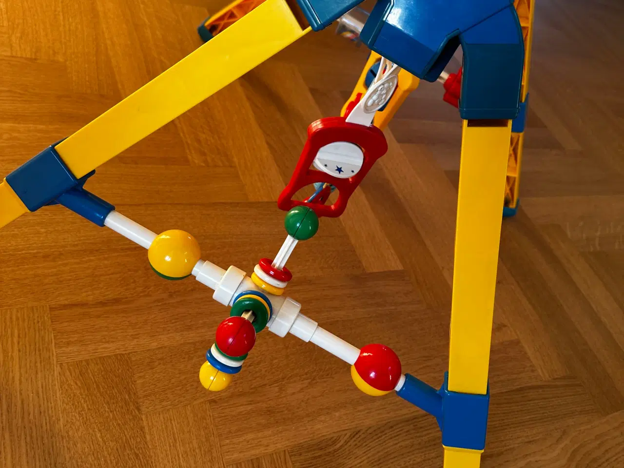 Billede 4 - Legetøjsstativ til baby